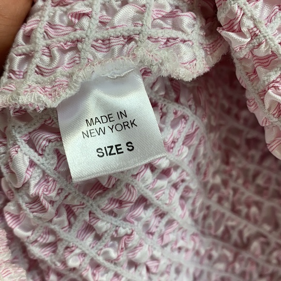 Cute form fitting mini dress - Picture 3 of 3